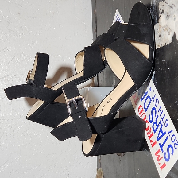 UNISA Fabric Strappy Open Toe Heel Sandle 7M - Picture 1 of 11
